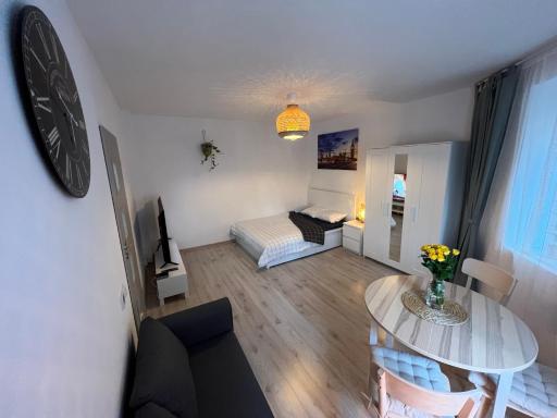 London Apartments - Free parking - Housity