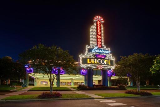 Hollywood Casino Tunica - Housity