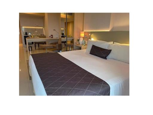 Apart Cullinan - Centro de Brasília A210 - Housity