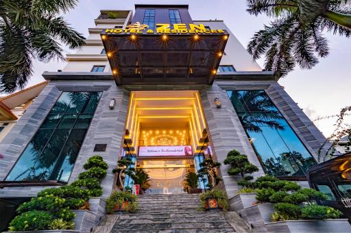 ZEN RIVERSIDE HOTEL & RESIDENCES - Housity