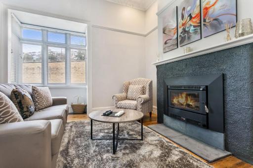 Hailsham House - Housity