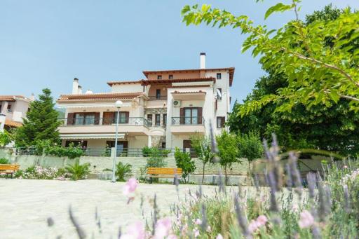 Alcedo Villa - Housity