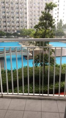 Ronnzel staycation in Jazz Residence Makati - Housity