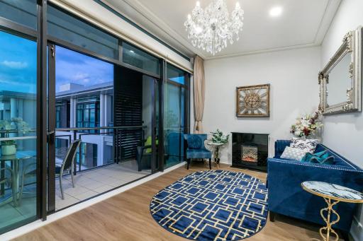 The Prestigious Penthouse - Housity
