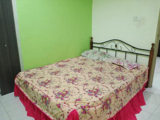 De Asmeira Homestay Gambang - Housity