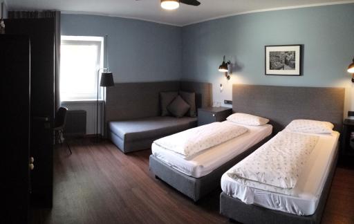 Hotel Henry - Housity