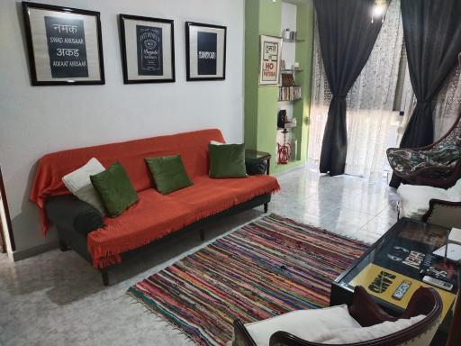 An Indian Bollywood Sevilla Experience - for families, couples & business trips - Housity
