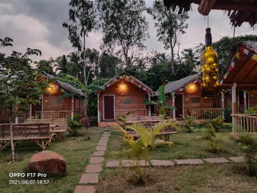 Island Vibes - Housity