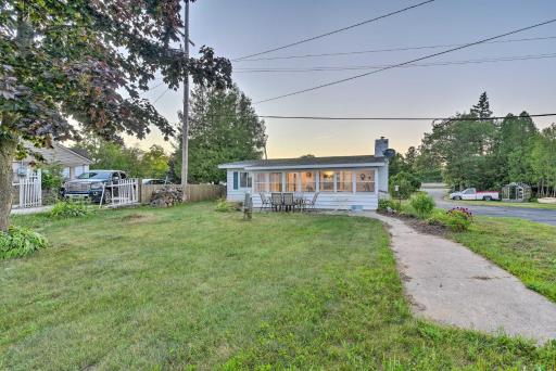 East Tawas Cabin with Lake Huron Access and Views - Housity