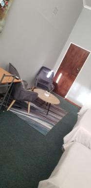 WILLOW GUEST HOUSE - Housity