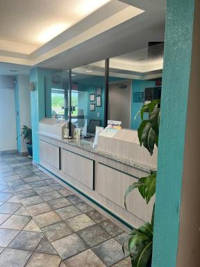 Howard Johnson by Wyndham Clarksville Tennessee - Housity