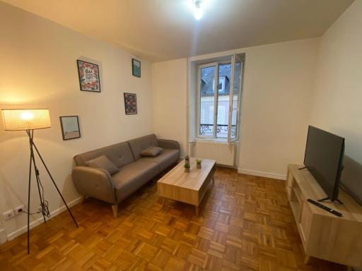 Magnifique appartement proche de la porte de Paris - Hizvo