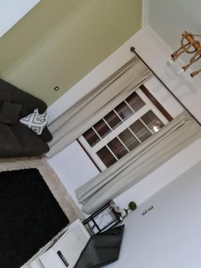 2 BR APT in city center, few steps to the Med. sea - Housity