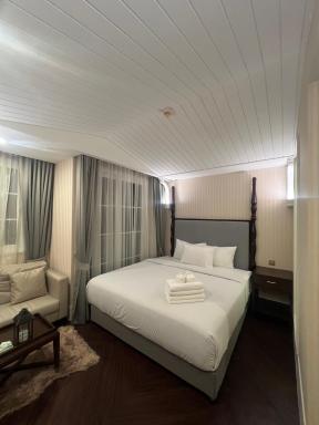Grand Florida pattaya by waranya - Housity