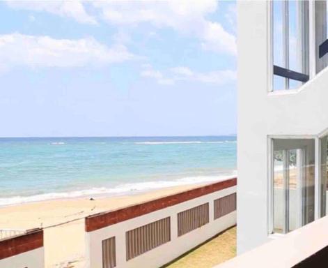 Beachfront Condo @Pico De Piedra Aguada - Housity