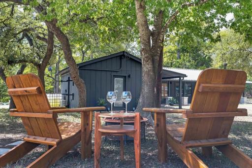Relaxing Alpaca Ranch Mins from Downtown Wimberley - Housity