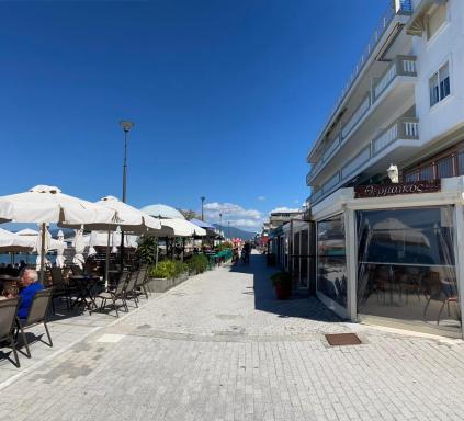 Beachfront Dellmar Apartment - Housity