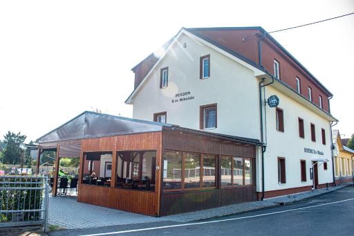 Hostinec a penzion U sv. Mikuláše - Housity