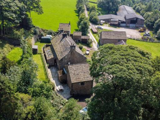 Booth Farm - UK32337 - Housity