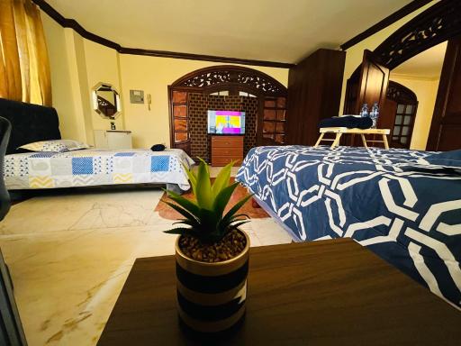 Mega Suite junto al San Marino Shopping - Housity