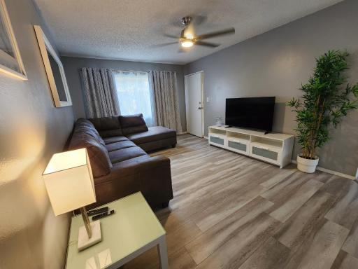 Westmont Apartments - Housity