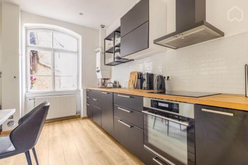 Historic 4 Rooms - Housity