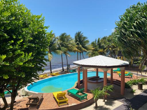 Tranquility Beach Suites - Housity