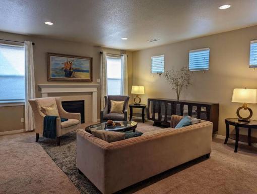Spacious 3-bedroom home with outdoor space - Housity
