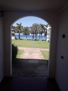 Seacastle Deluxe Studio - Housity