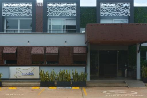Hotel El Aeropuerto - Housity