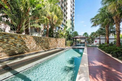 Lovely 2 Bedroom unit Pool,Gym workspace & more - Housity