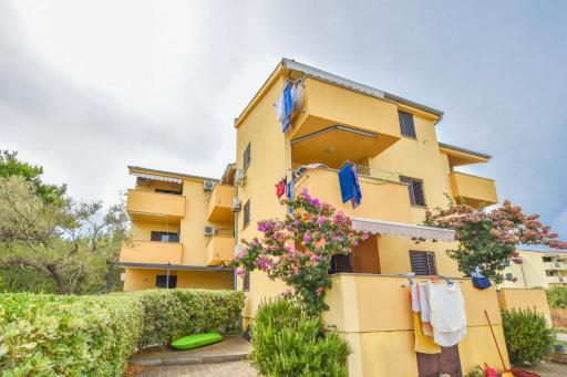 Apartments Taya - Housity