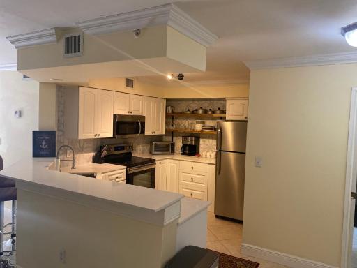 Beach condo - Housity