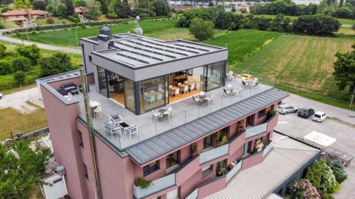 Bihotel - Housity