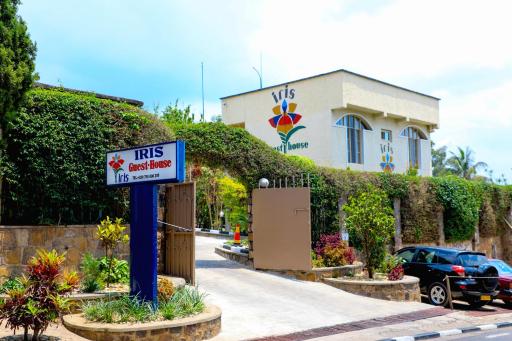 Iris Guest House - Housity