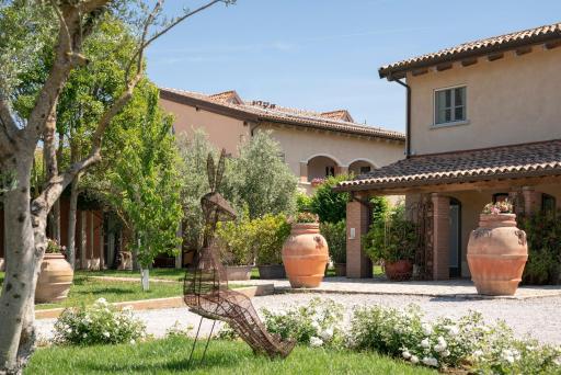 Guadalupe Tuscany Resort - Housity
