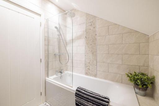 Cleethorpes Holiday Home SLEEPS 6 - Housity