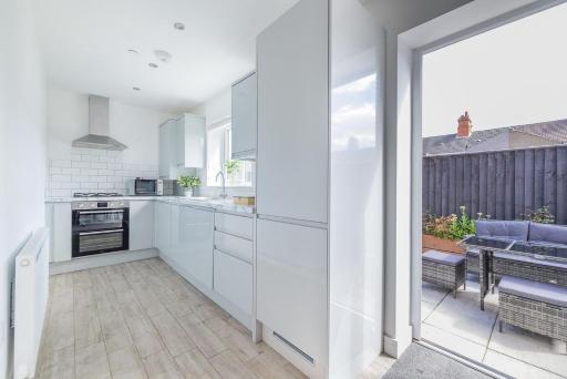 Cleethorpes Holiday Home SLEEPS 6 - Housity