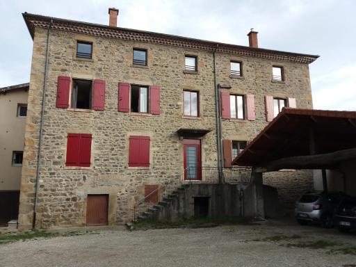 Studio en résidence parking couvert gratuit - Housity