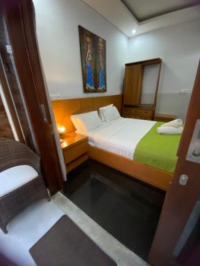 Rahayu Guest House Seminyak - Housity