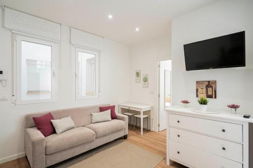 Quiet and cosy flat in N. Salamanca - Housity