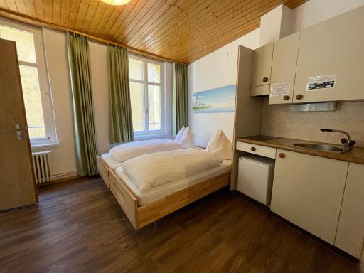 Downtown Apartment 9 - Housity
