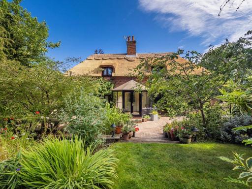 The Norfolk Broads Cottage - Farthings - Housity