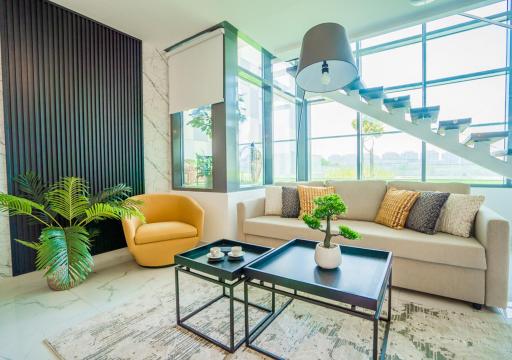 Nasma Luxury Stays - Charming Duplex With Backyard Near The Sea - Housity