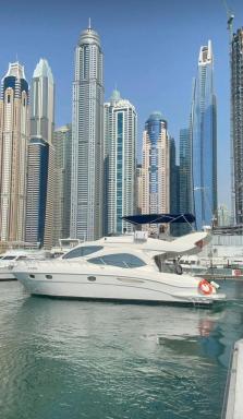 MAJESTY 50FT YACHT - Housity