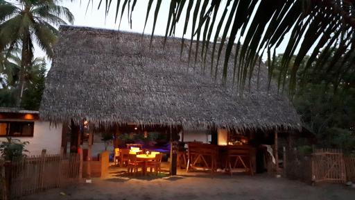 Sugar Lounge Lodge - Housity