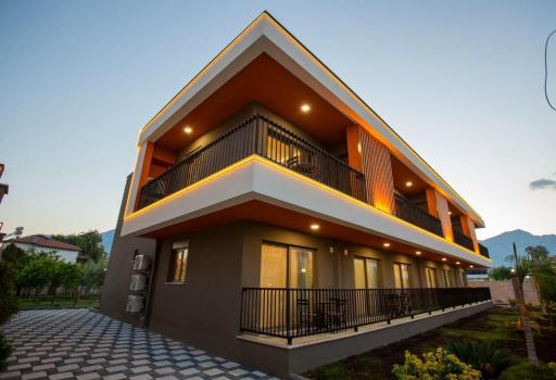Eva Apart Kemer - Housity