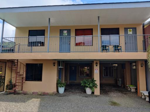 Cabinas Maritza - Housity