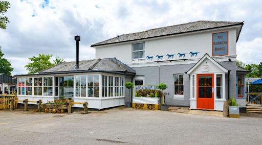 The Running Horse - Housity