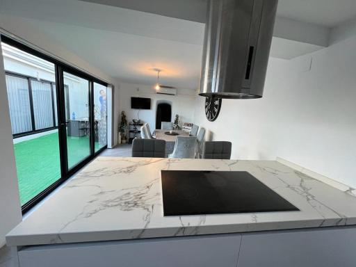 Cueva Leo - Housity
